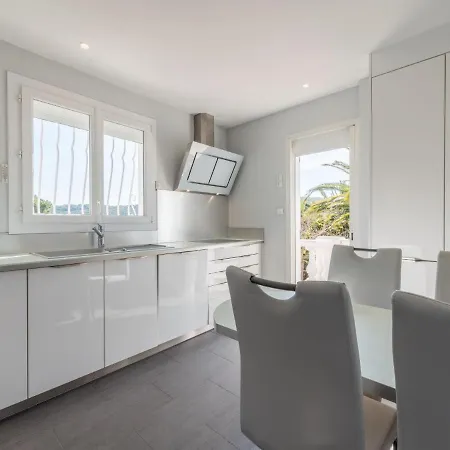Clos Des Collines By Interhome * Gassin